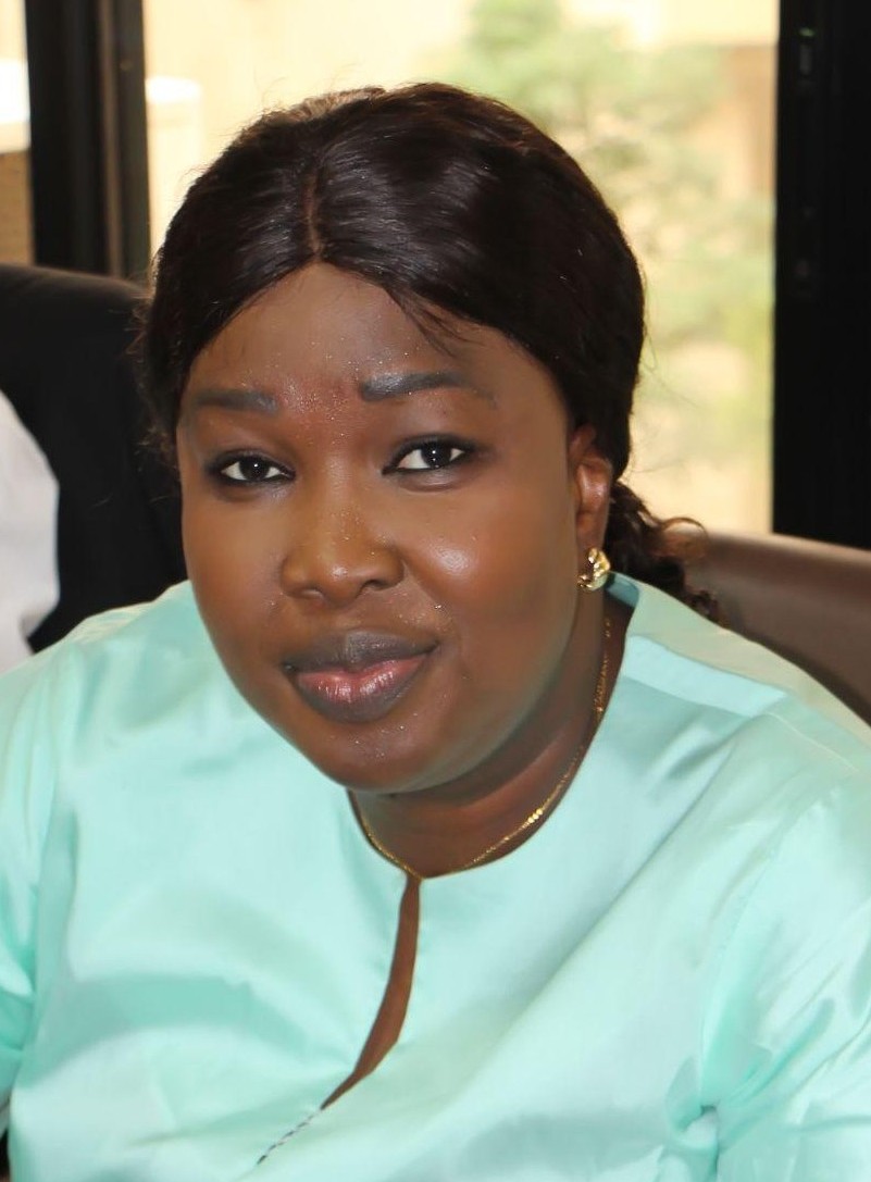 Mme Thiam